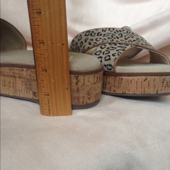 NWT Reba Suede Leopard Cork Wedges - Picture 7 of 8